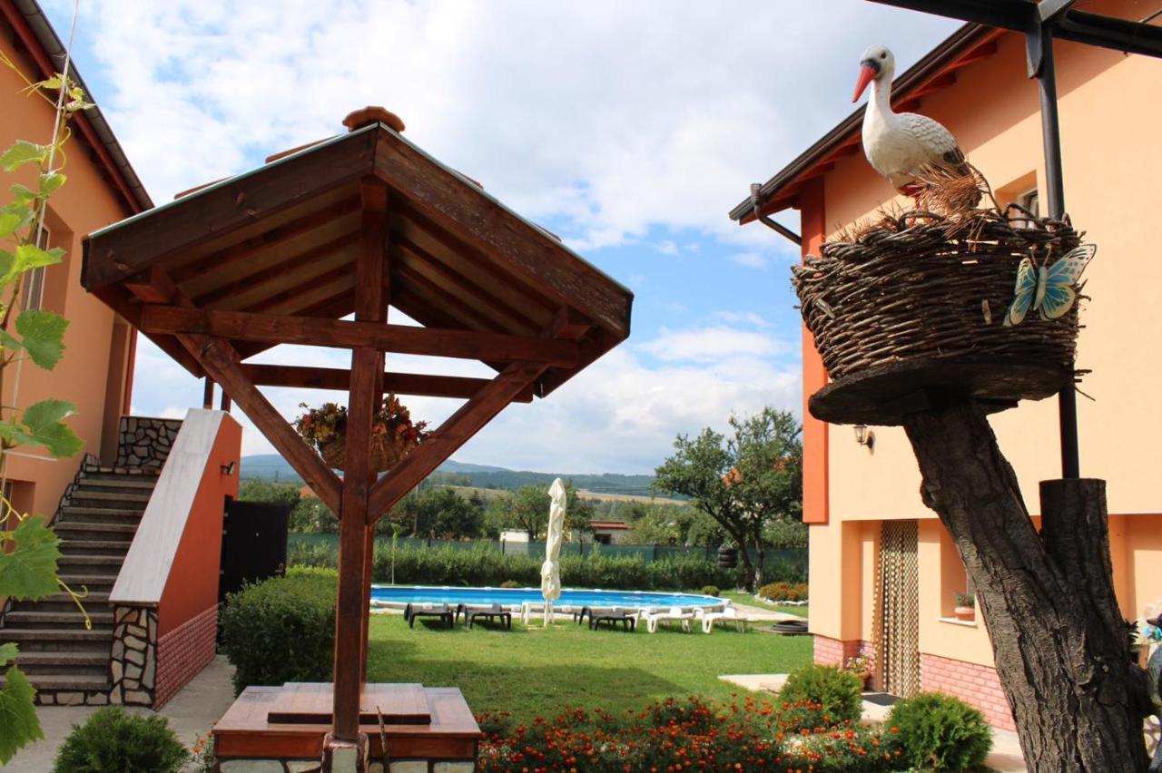 Къщи За Гости Ореха Samokov Exteriör bild