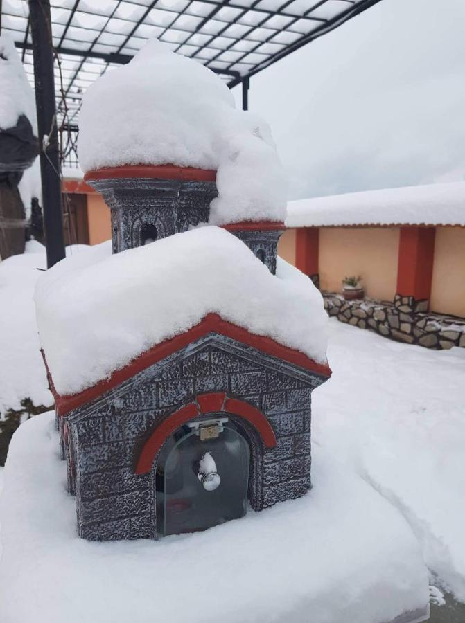 Къщи За Гости Ореха Samokov Exteriör bild